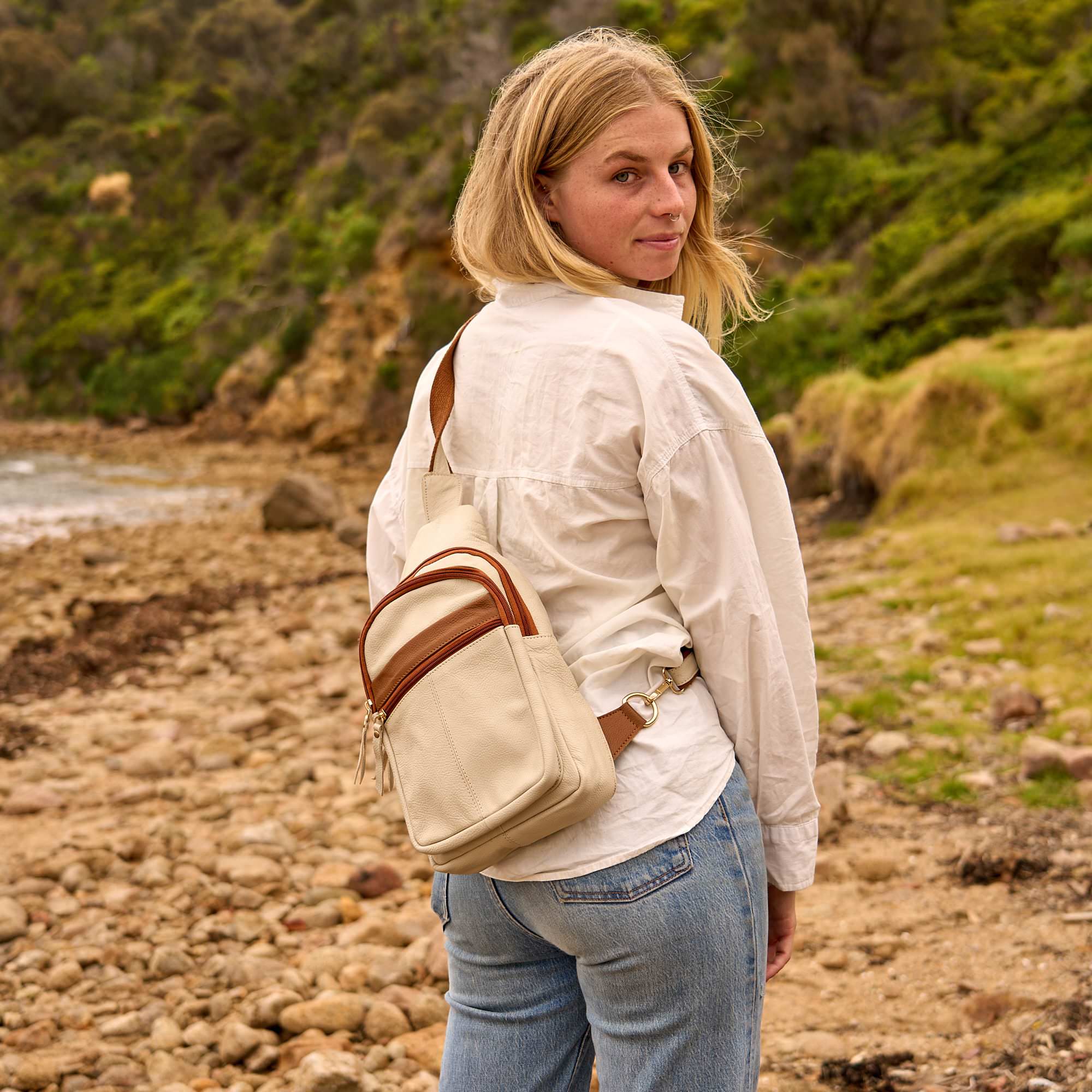 Genuine leather crossbody travel bag for women