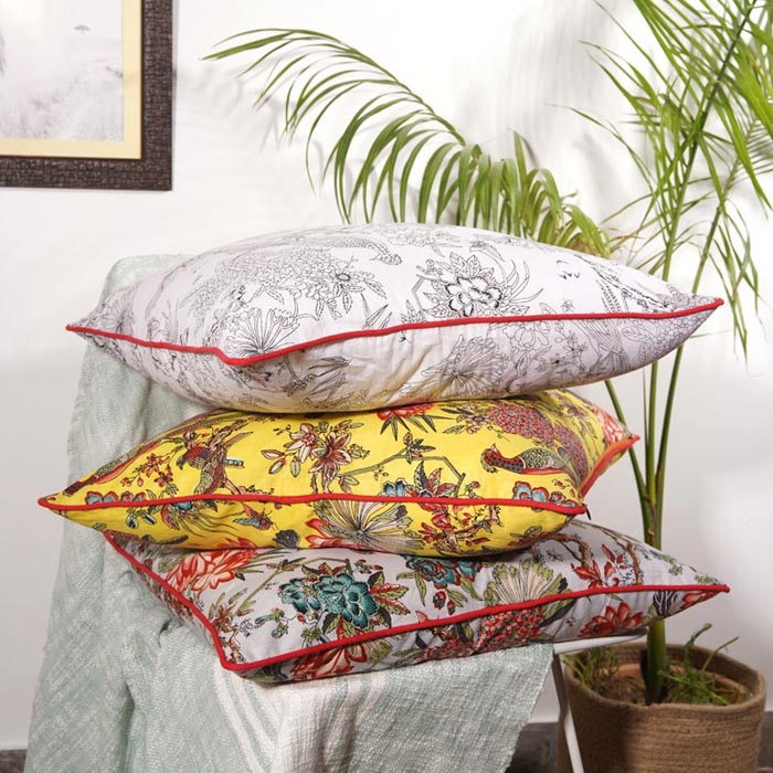 Mexican Painter Pillow Case, Frida Floral Decorative Cushion, Mexican Painter Art Garden Country Mexico Muertes Cushion Cover CC16