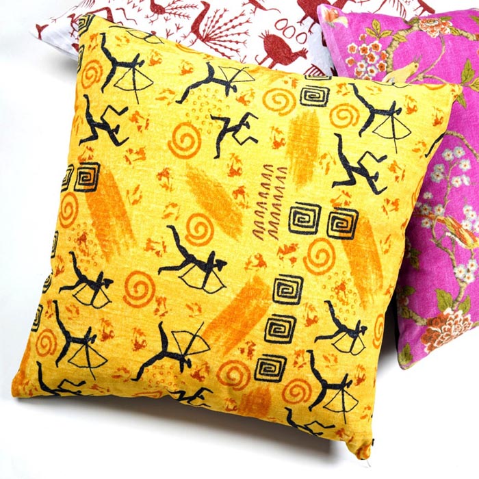 Mexican Painter Pillow Case, Frida Floral Decorative Cushion, Mexican Painter Art Garden Country Mexico Muertes Cushion Cover CC65