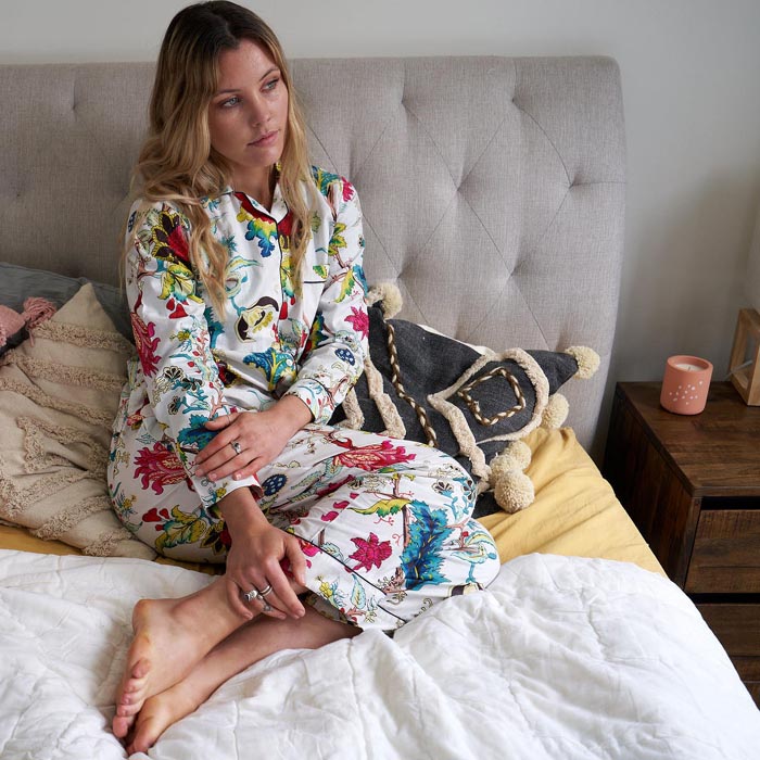 PJ Set Lounge Wear White Floral Includes 4 sizes - S,M,L,XL PJ4