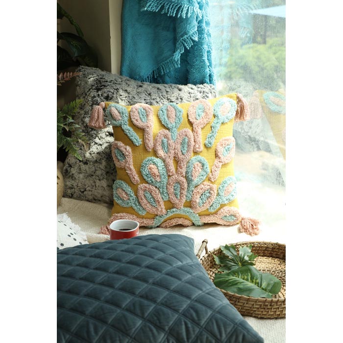 Tassels Linen Cushion Cover 50x50cm Beige Pillow Cover Handmade Boho rustic decor cream Moroccan Cushions Hand Tufted Cushion Lumbar Pillow CC172