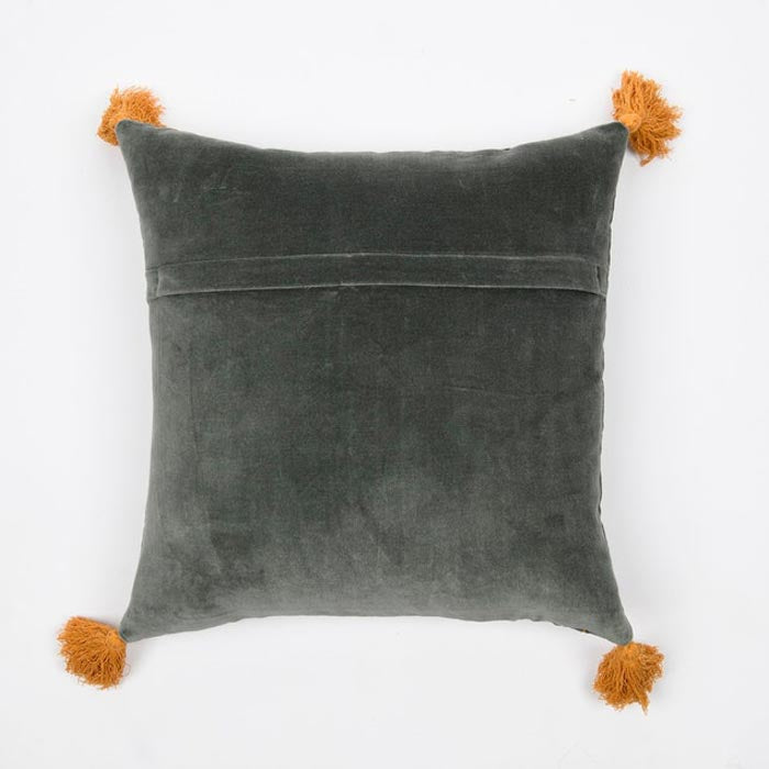 Tassels Linen Cushion Cover 50x50cm Beige Pillow Cover Handmade Boho rustic decor cream Moroccan Cushions Hand Tufted Cushion Lumbar Pillow CC200