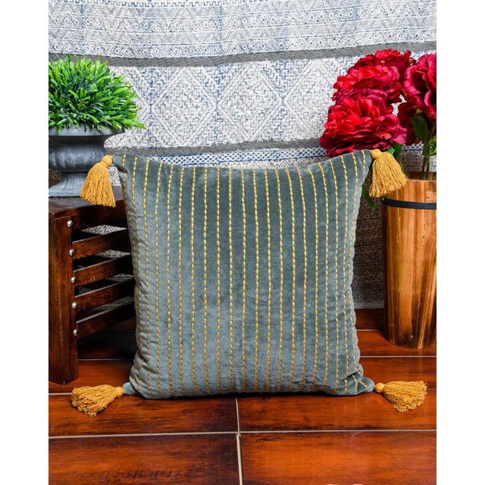Tassels Linen Cushion Cover 50x50cm Beige Pillow Cover Handmade Boho rustic decor cream Moroccan Cushions Hand Tufted Cushion Lumbar Pillow CC205