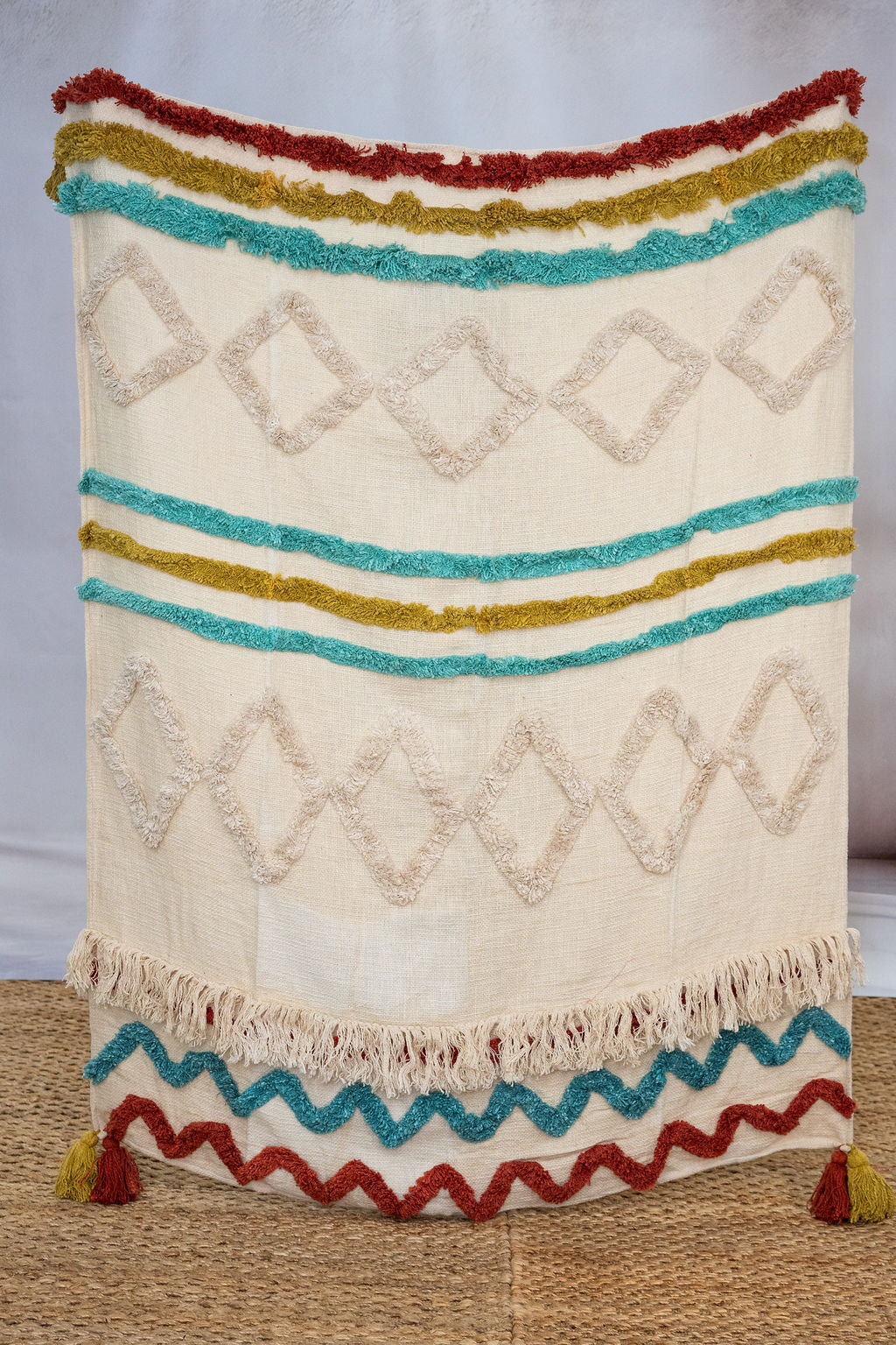Handwoven textured cotton throw for bedroom decor