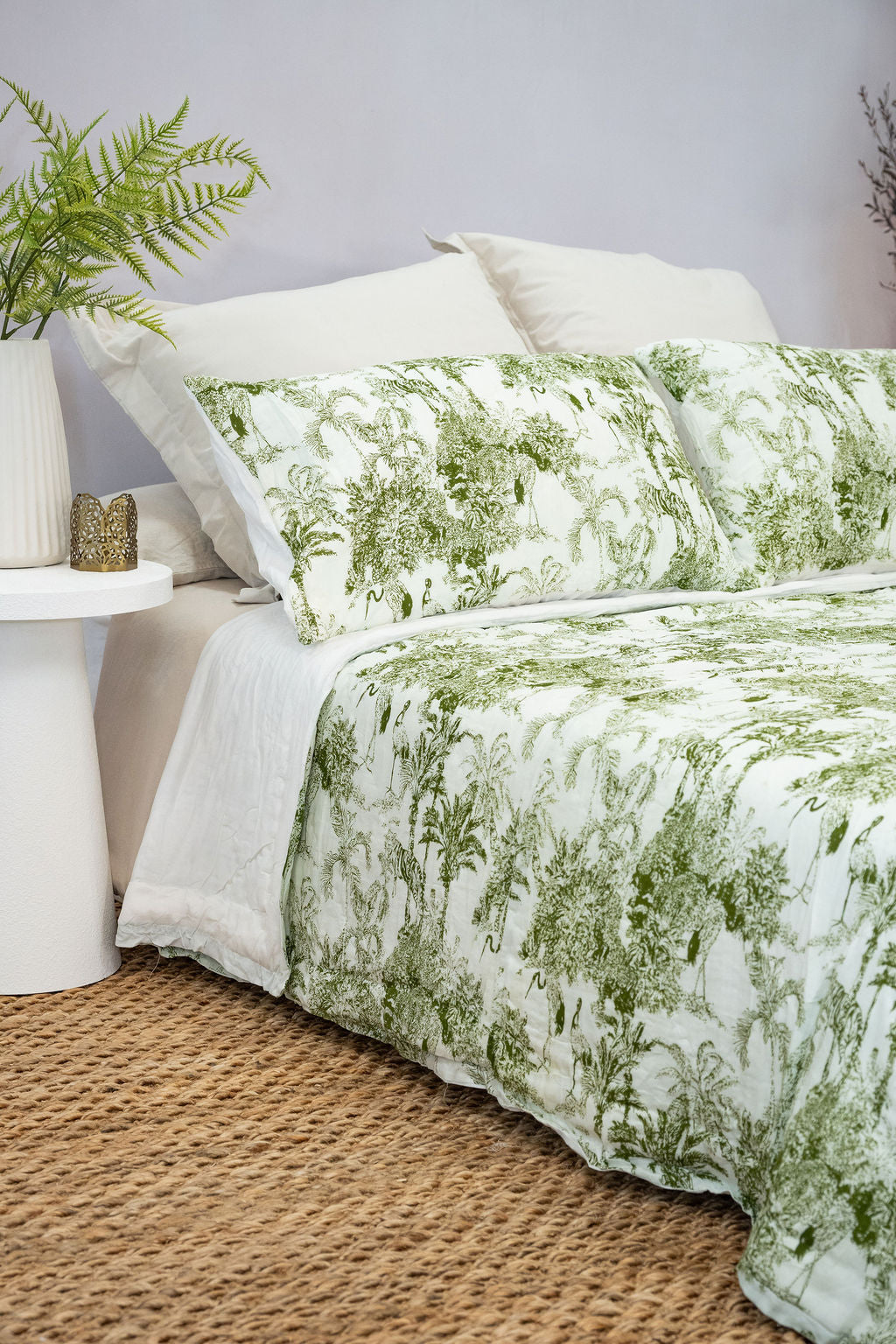 Craftluxe green botanical cotton quilt set Queen King