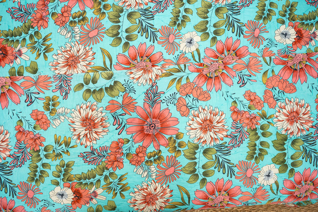 Turquoise Bloom Botanical Bedspread Set for Elegant Bedrooms