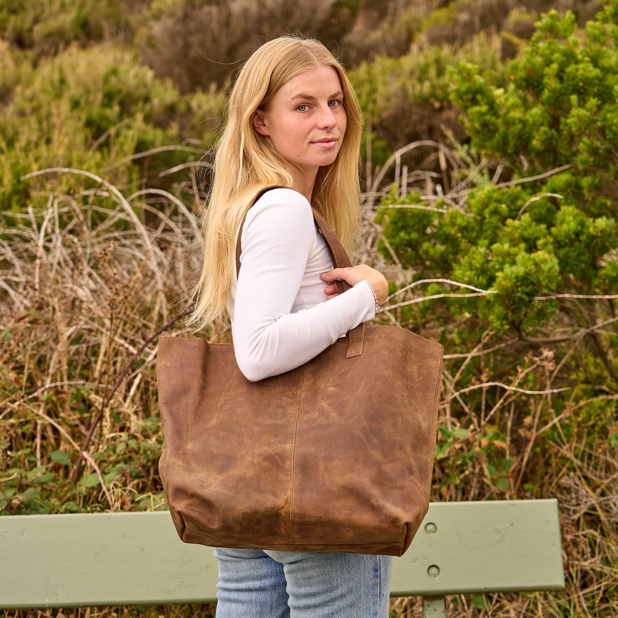 Brown vintage leather carryall bag for work