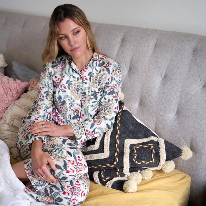 PJ Set Lounge Wear White Floral Includes 4 sizes - S,M,L,XL PJ14